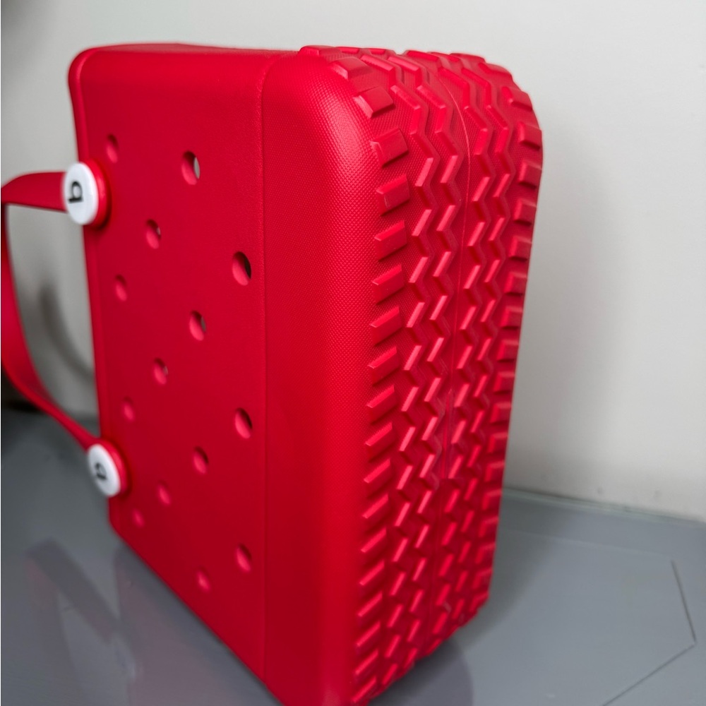 NWT! EVA Bogg / Croc style Waterproof Tote - Bitty Size- red - Picture 3 of 4
